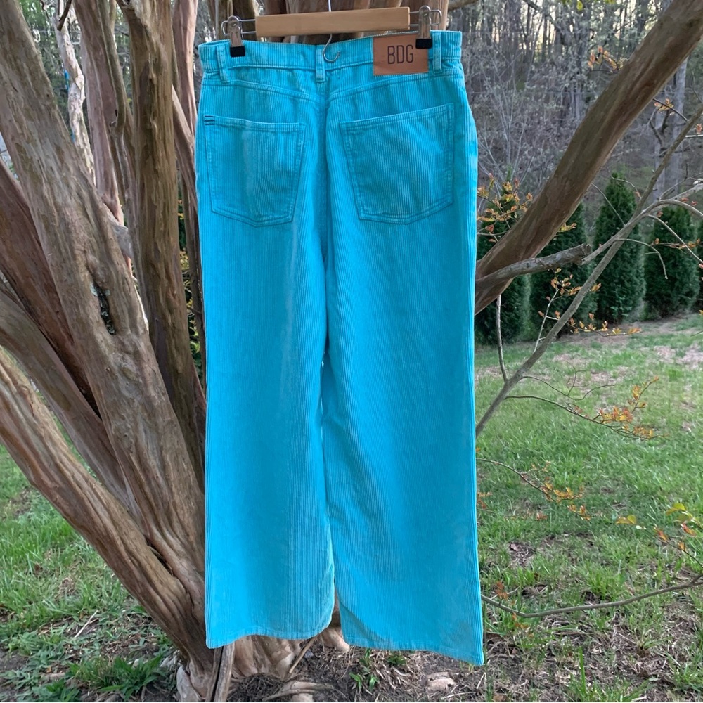 UO BDG High & Wide Corduroy Pants in Turquoise/Blue - Picture 6 of 12